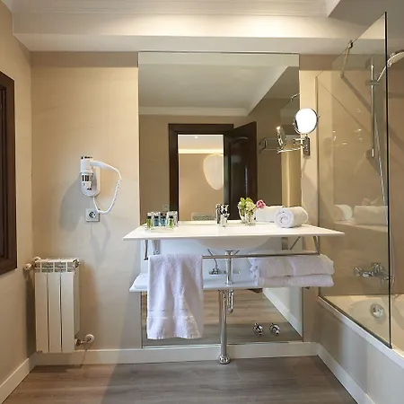 Hotel Mirador De 4*