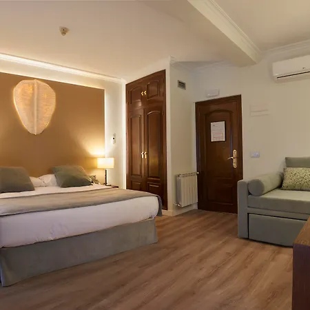 Mirador De Hotell 4*